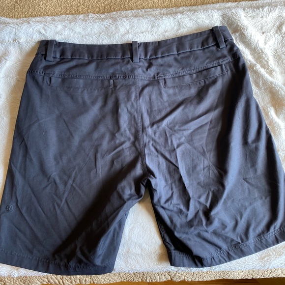 ⭐️SOLD⭐️Lululemon Commission 9” Classic Short (Warpstreme) - Picture 6 of 8